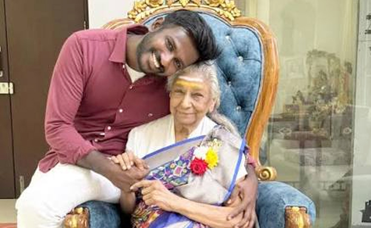 Legendary_20playback_20singer_20S_20Janaki_20passed_20away_20Photos_20_286_29.jpg 4