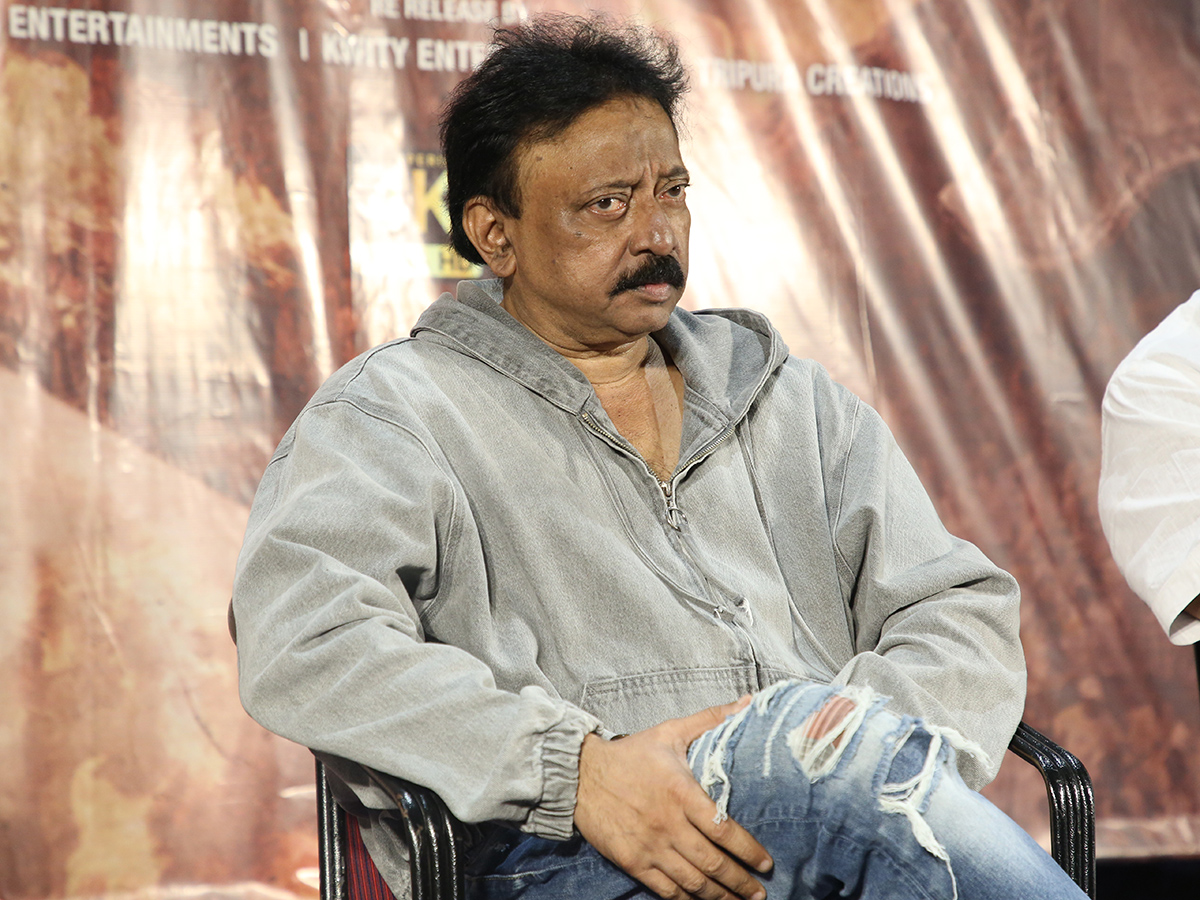 Ram_20Gopal_20Varma_20Rakta_20Charitra_20Movie_20Re_20Releasing_20Photos__20_2810_29.jpg 10
