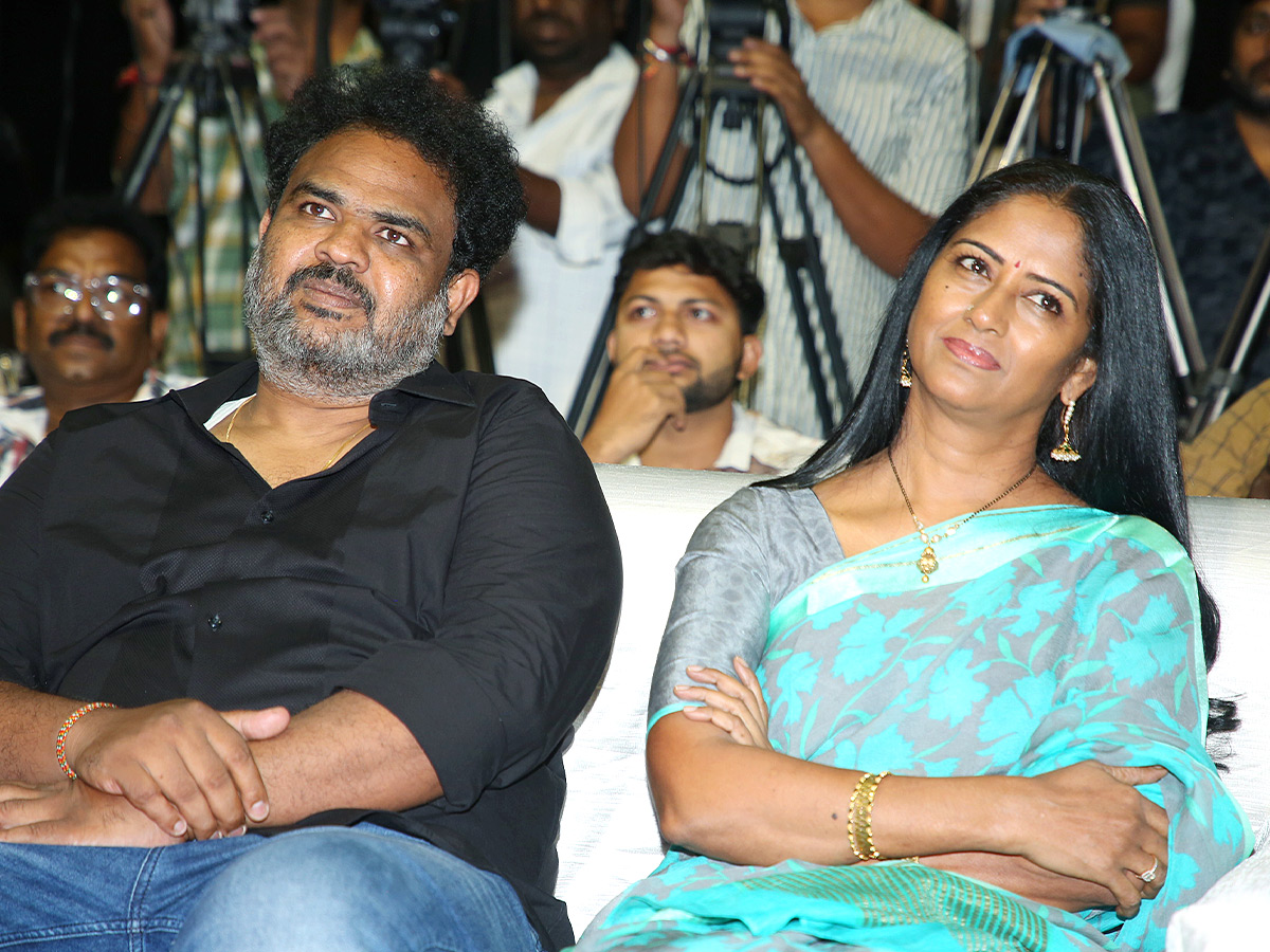 Lenin_20Movie_20Success_20Meet_20_2811_29.jpg 11