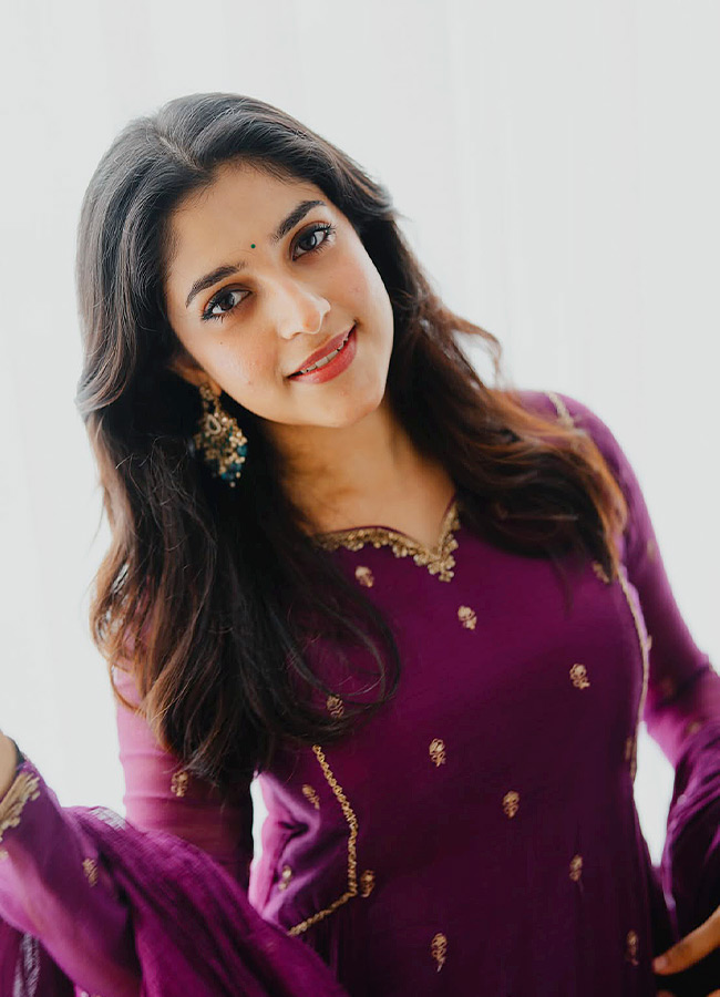 Meenakshi_20Dinesh_20_286_29.jpg 6