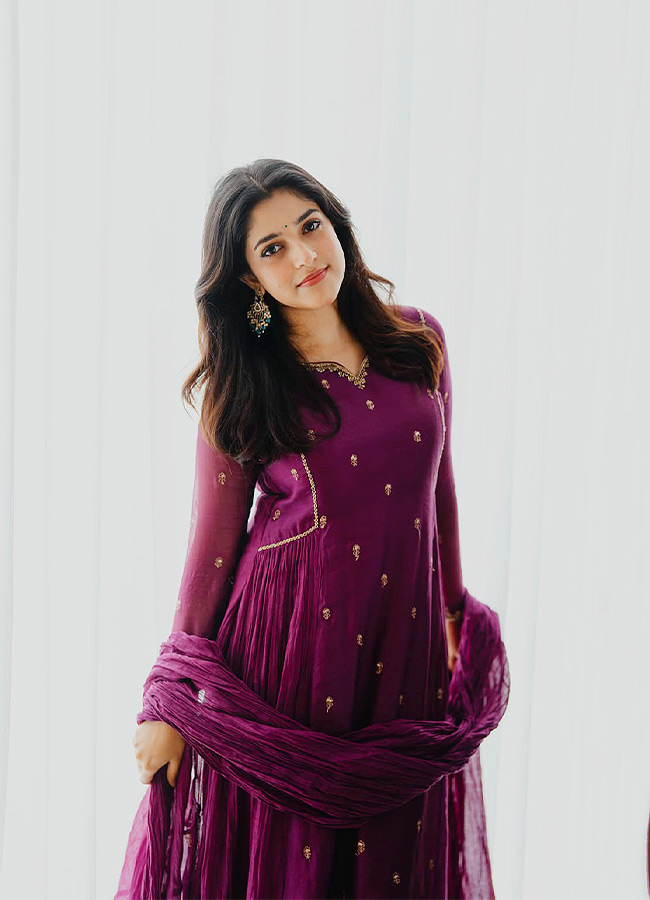 Meenakshi_20Dinesh_20_288_29.jpg 8