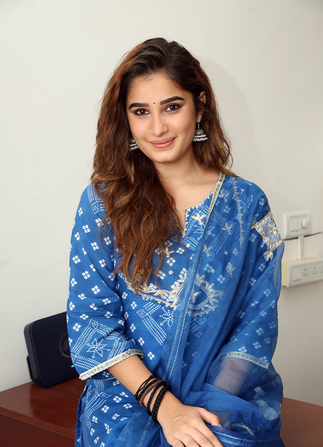 Rasha_20Thadani_20_287_29.jpg 7