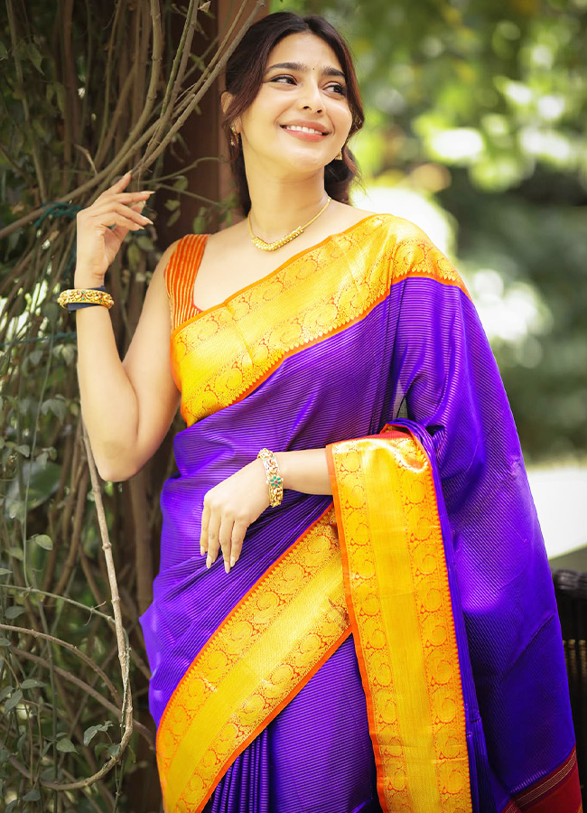 Aishwarya_20Lekshmi_20_2811_29.jpg 11