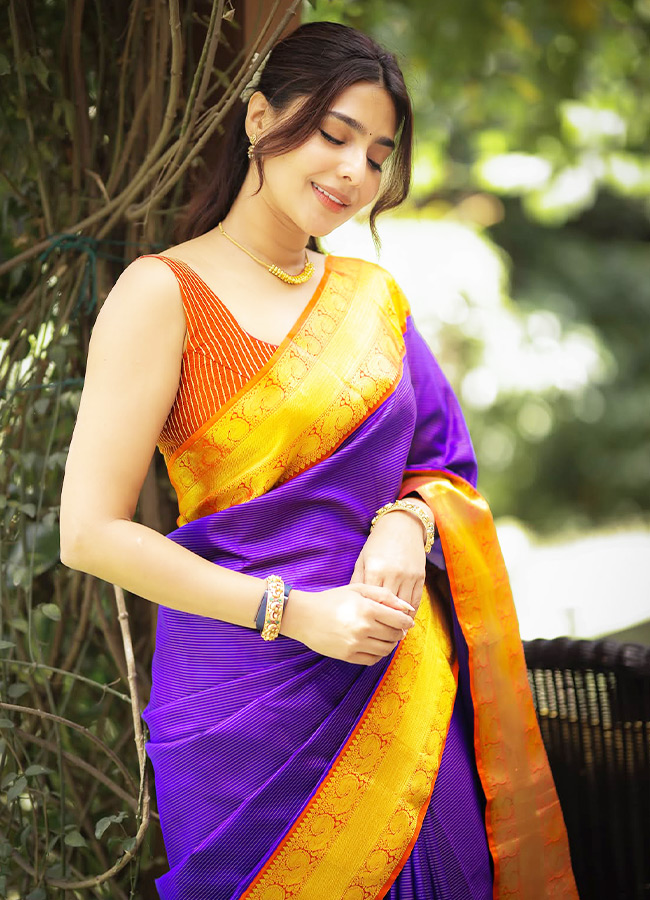 Aishwarya_20Lekshmi_20_2812_29.jpg 12