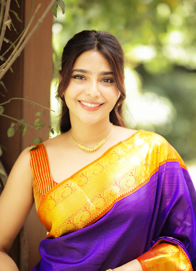 Aishwarya_20Lekshmi_20_286_29.jpg 6