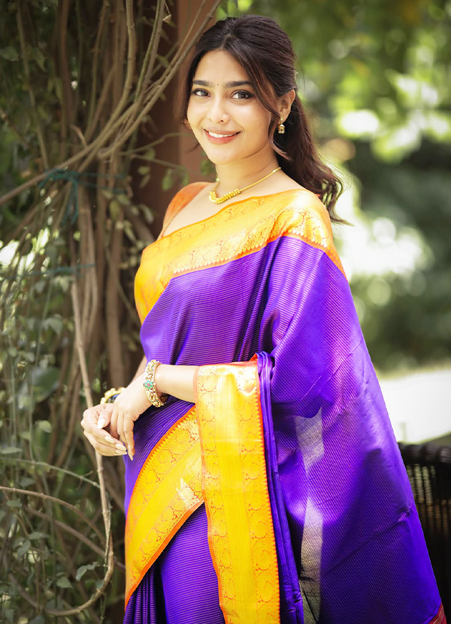 Aishwarya_20Lekshmi_20_288_29.jpg 8