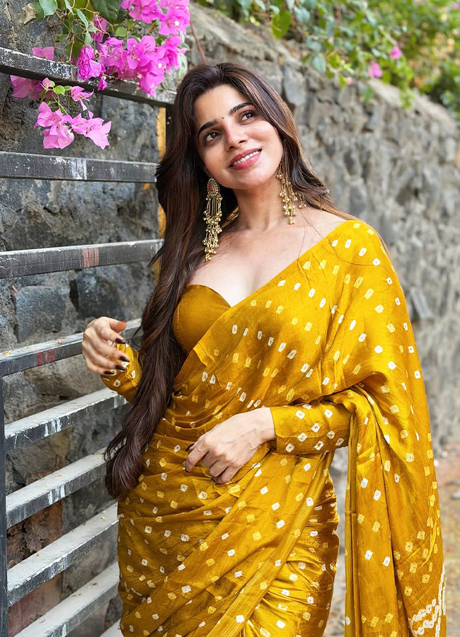 Divyabharathi_20_289_29.jpg 9