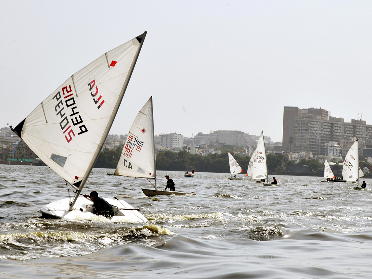Hyderabad_20Sailing_20Week_202026_20Photos_20In_20Hussain_20Sagar__20_2822_29.jpg 22