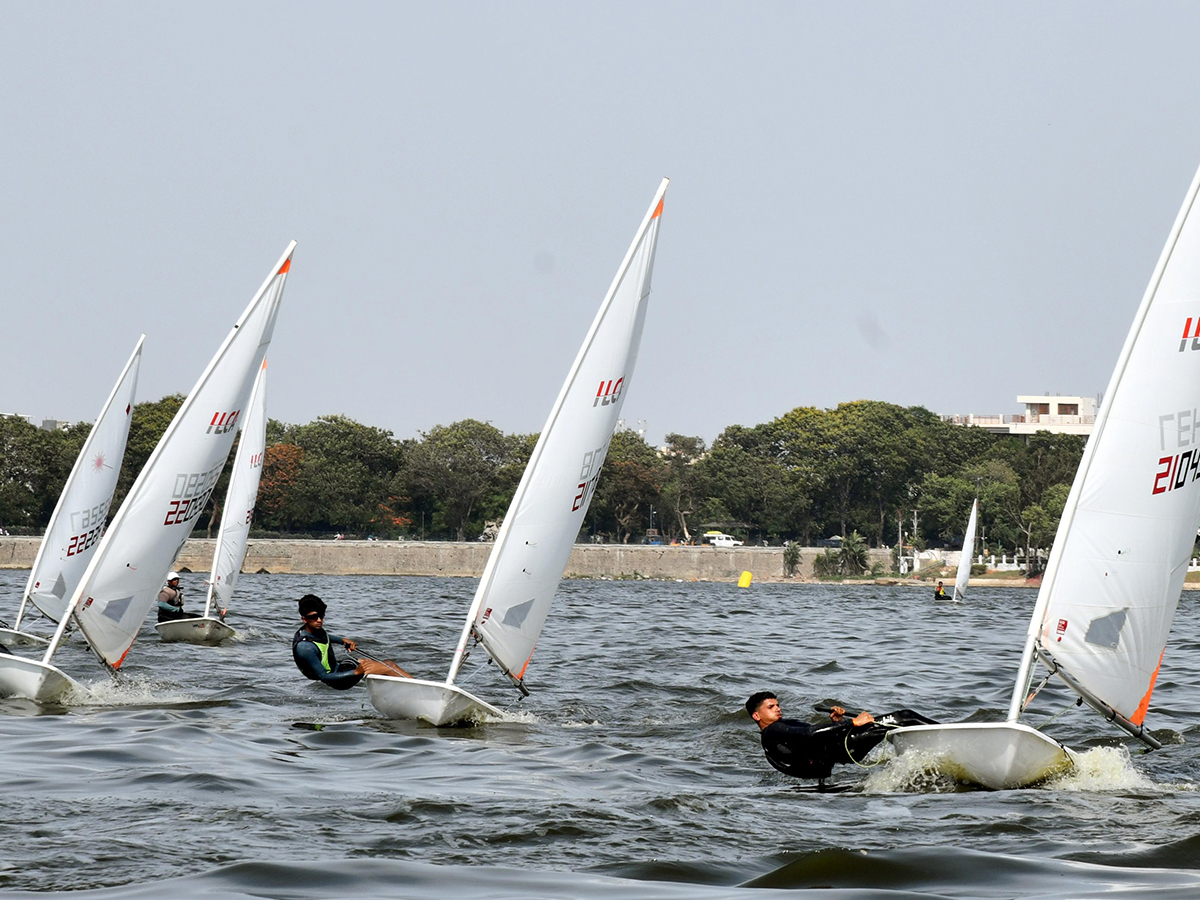 Hyderabad_20Sailing_20Week_202026_20Photos_20In_20Hussain_20Sagar__20_2828_29.jpg 28