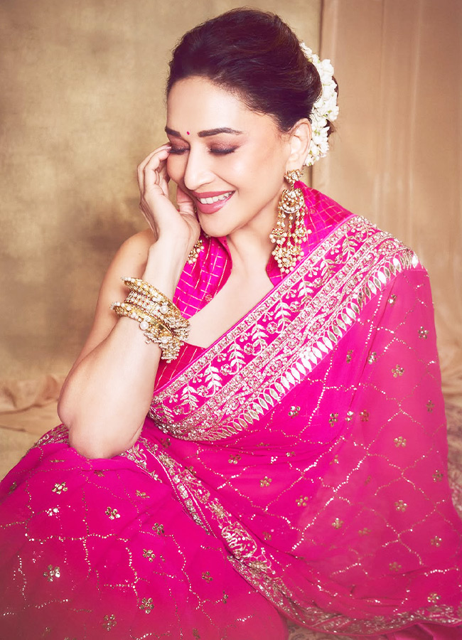 Madhuri_20Dixit_20_285_29.jpg 5