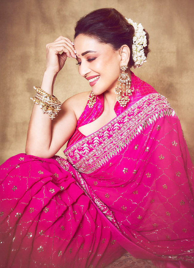 Madhuri_20Dixit_20_289_29.jpg 9