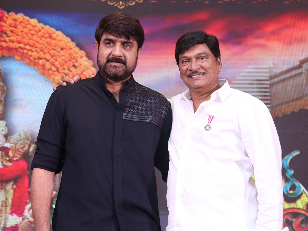 Mister_20Middle_20Class_20Movie_20Pre_20Release_20Event_20Photo_20Gallery__20_2820_29.jpg 20