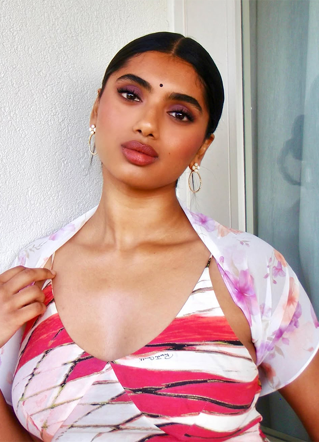 Tollywood_20Child_20Artist_20Avantika_20Vandanapu_20In_20Hollywood_2C_20Photos_20Gallery_20Goes_20Viral__20_284_29.jpg 4
