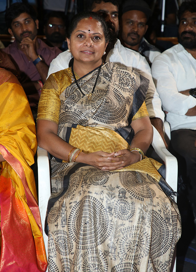 Venkatramaiah_20Gari_20Taluka_20Pre_20Release_20Event_20HD_20Photos__20_2815_29.jpg 15