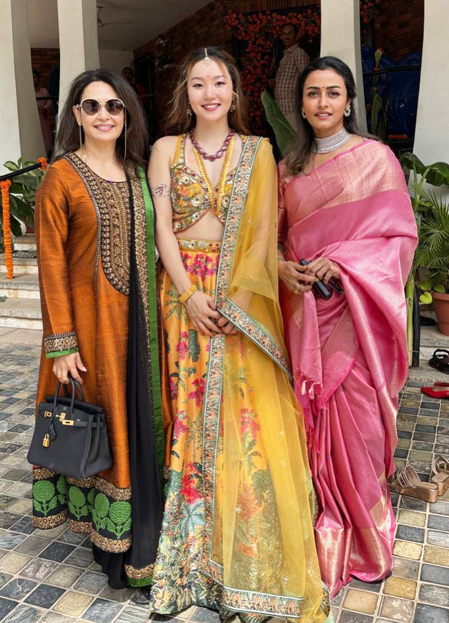 Namrata_20Shirodkar_20_284_29.jpg 4