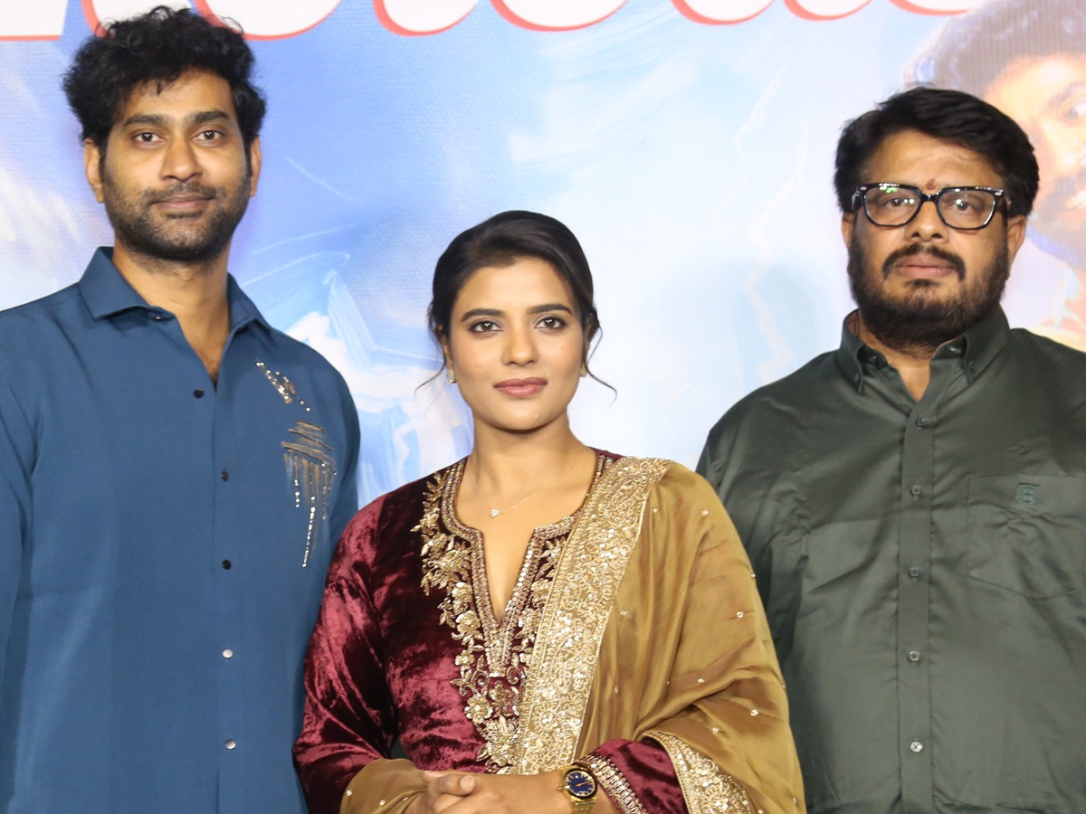 Oh_20Sukumari_20Pre_20Release_20Event_20Photos_20_283_29.jpg 3
