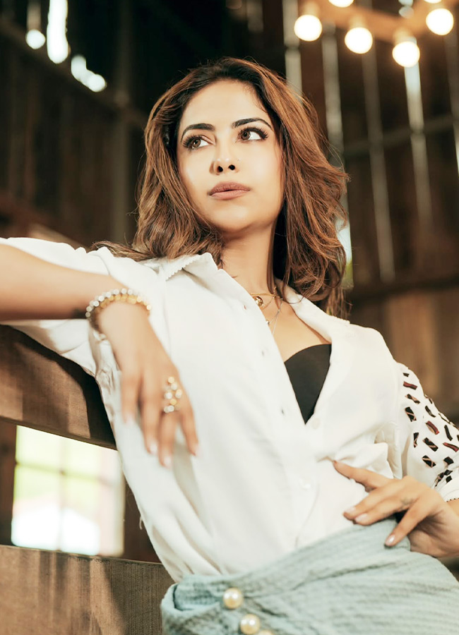 Avika_20Gor_20_284_29.jpg 4