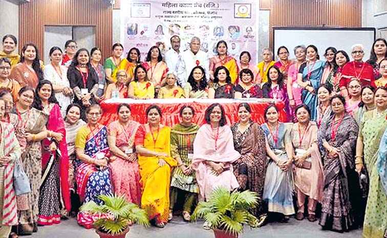 Jalandhar_20Women.jpg