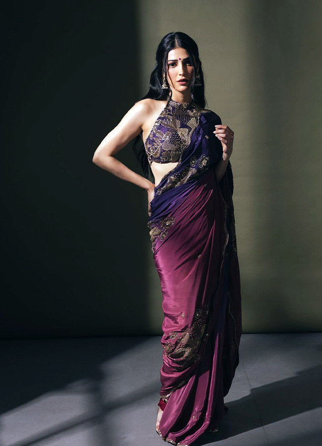 Shruti_20Haasan_20_285_29.jpg 5