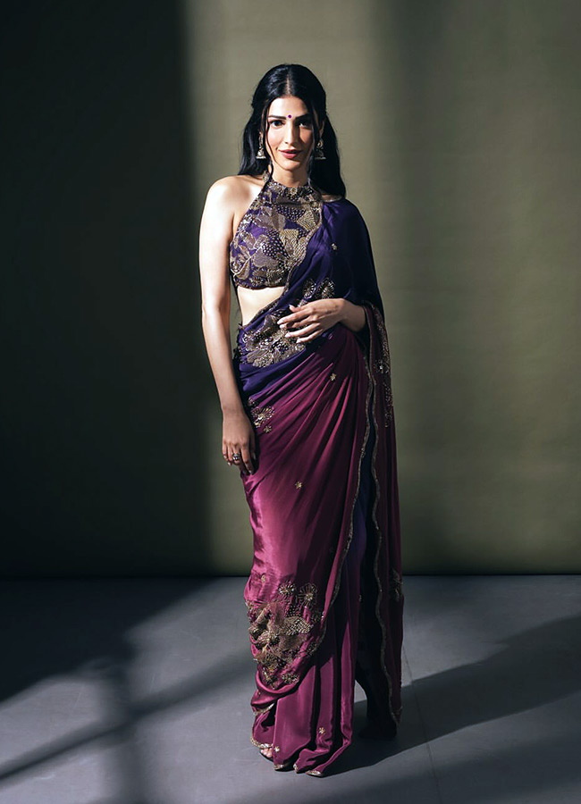 Shruti_20Haasan_20_288_29.jpg 8