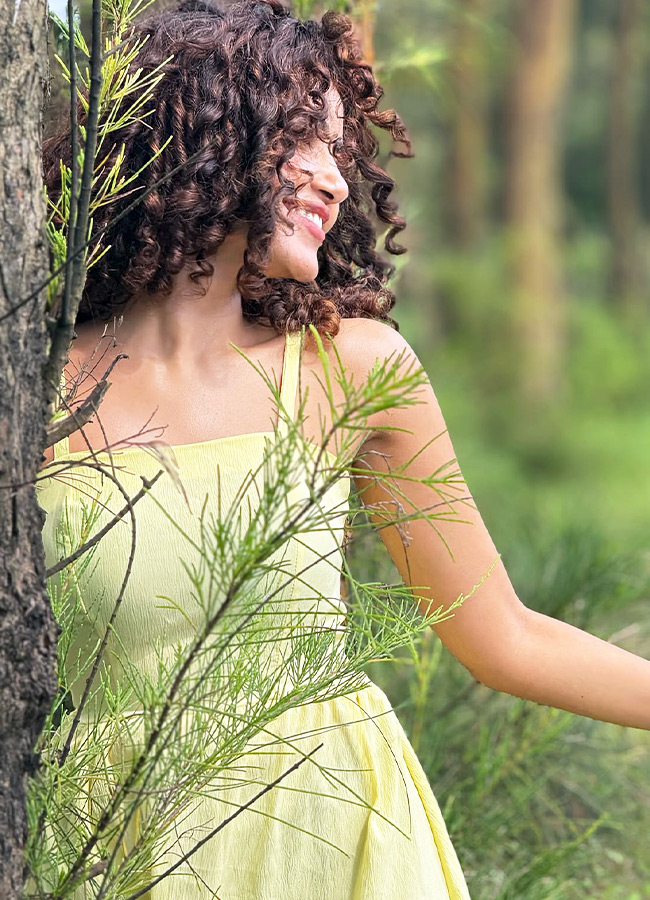 Anupama_20Parameswaran_20_287_29.jpg 7