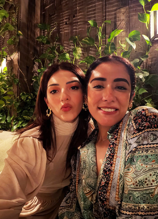 Mehreen_20Pirzada_20_2810_29.jpg 10
