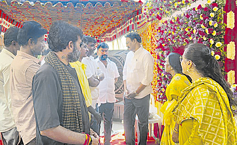 Gade-Saikrishna_2C.jpg