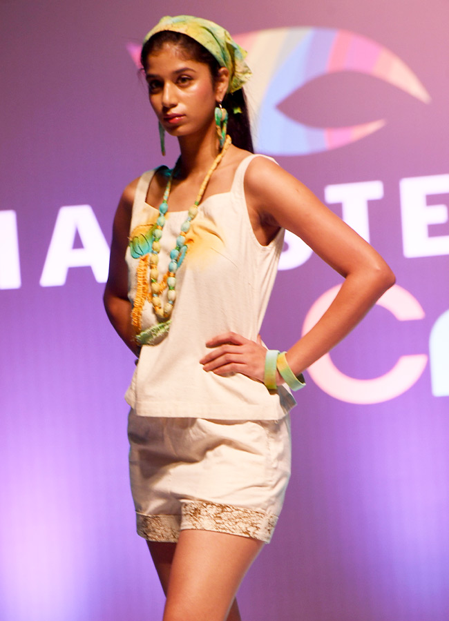 HAMSTECH_20CREATORS_20COLLECT_202026_20AND_20FASHION_20SHOW_20AT_20THE_20ADRESS_20CONVENCTION_20NARSING_20_2815_29.jpg 15