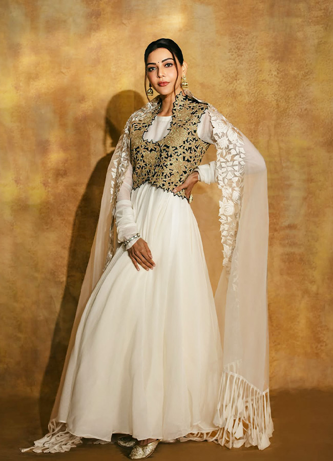 Kajal_20Aggarwal_20_288_29.jpg 8
