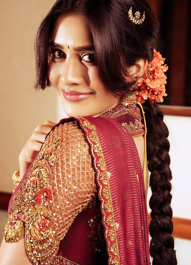 Nabha_20Natesh_20_284_29.jpg 4