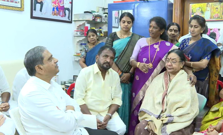 Sajjala-Ramakrishna-Reddy.jpg