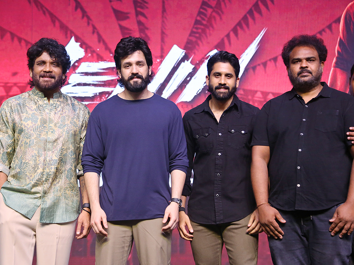 Akhil_20Akkineni_20LENIN_20BlockBuster_20Success_20Meet_20Event_20HD_20Photos__20_2832_29.jpg 26