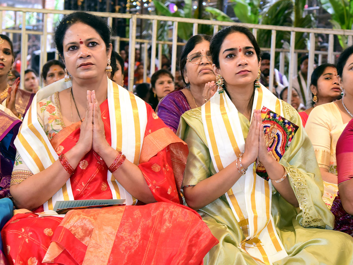 Devotional_20_20Balkampet_20Yellamma_20Kalyanotsavam_202026_20HD_20Photos__20_2835_29.jpg 35