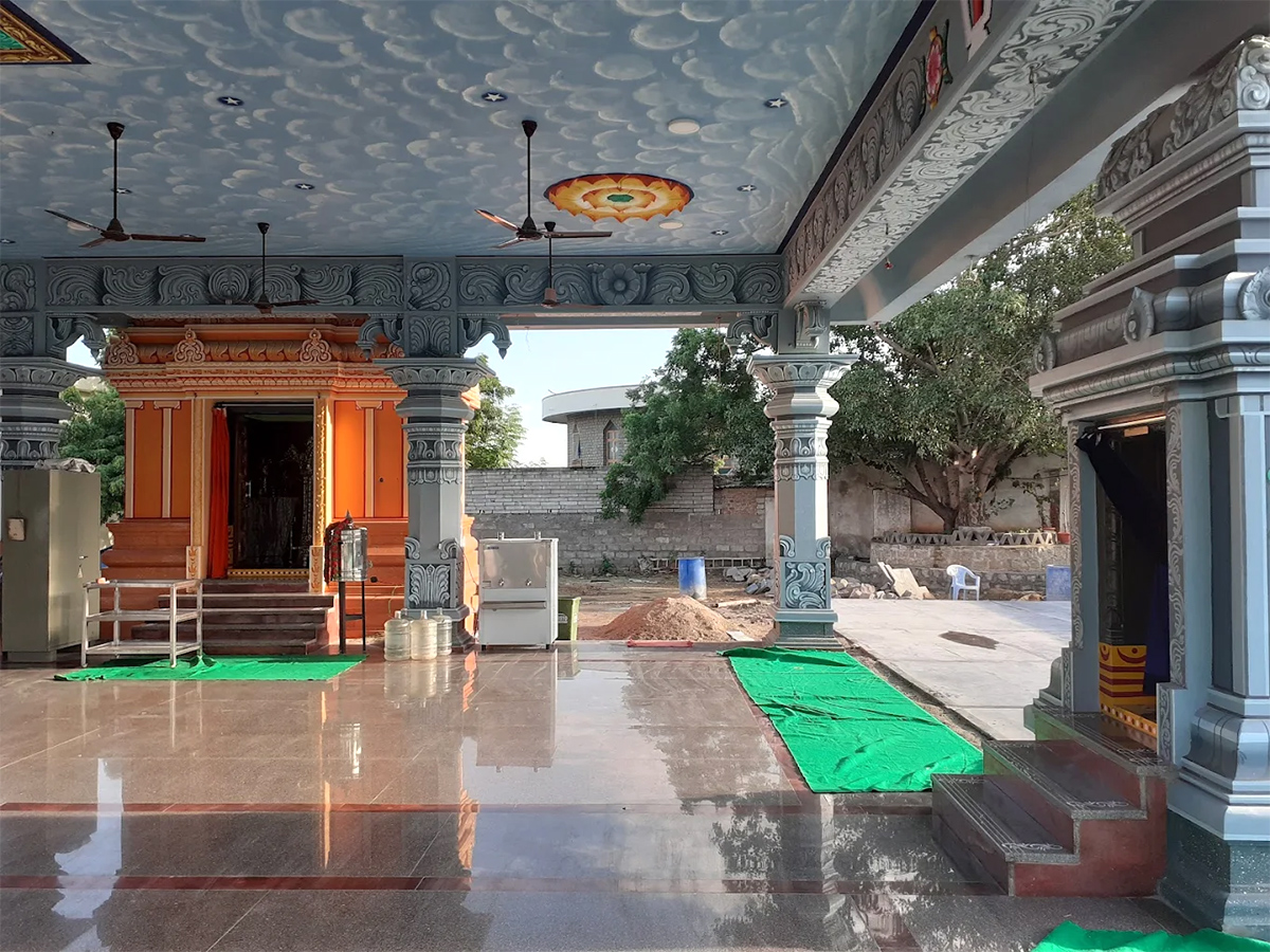 Devotional_20_20Sri_20Venkateshwara_20Swamy_20Temple_20Kakatiya_20Hills__20_2815_29.jpg 15