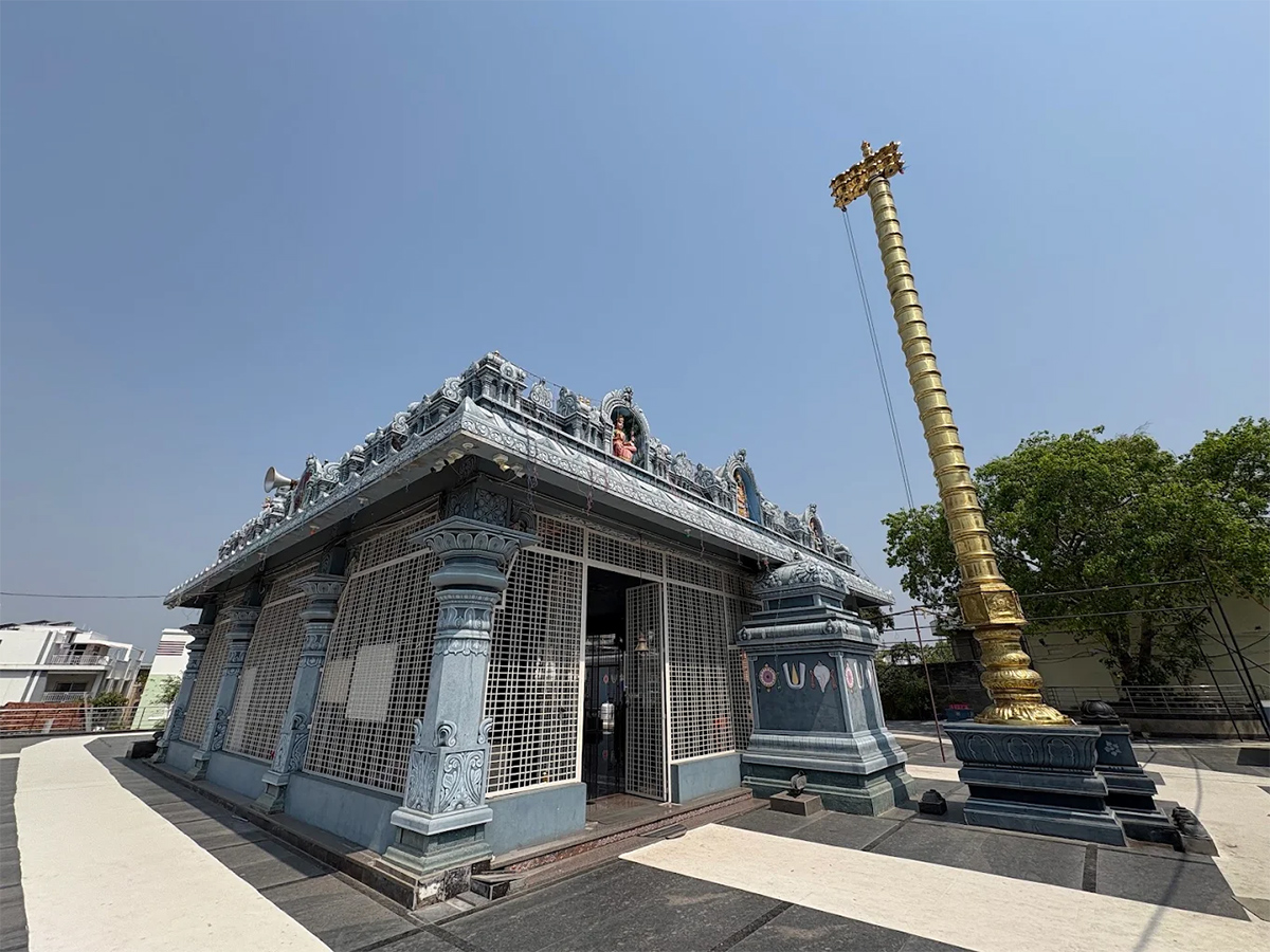 Devotional_20_20Sri_20Venkateshwara_20Swamy_20Temple_20Kakatiya_20Hills__20_2818_29.jpg 18