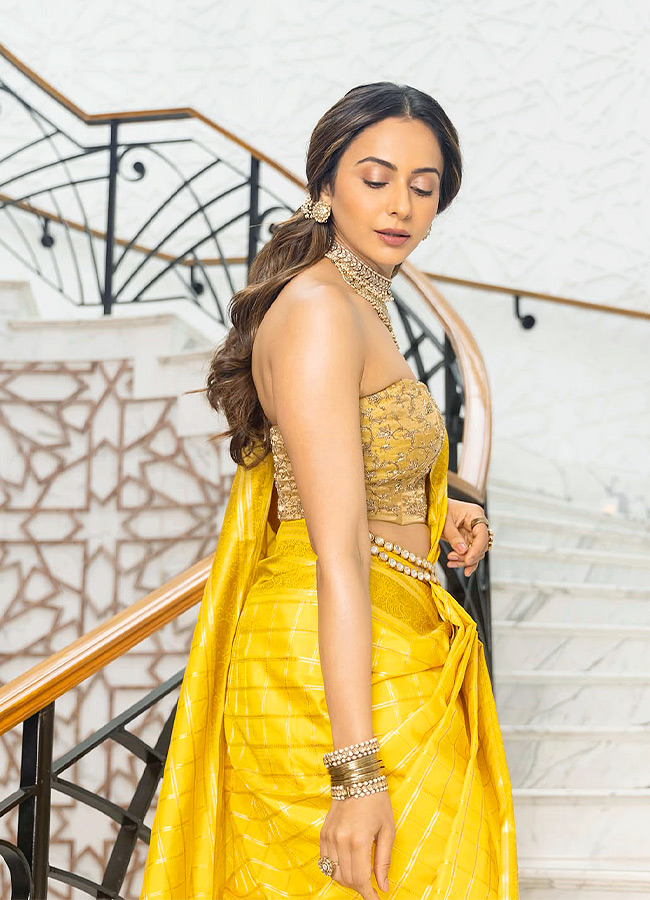 Rakul_20Preet_20Singh_20_286_29.jpg 6