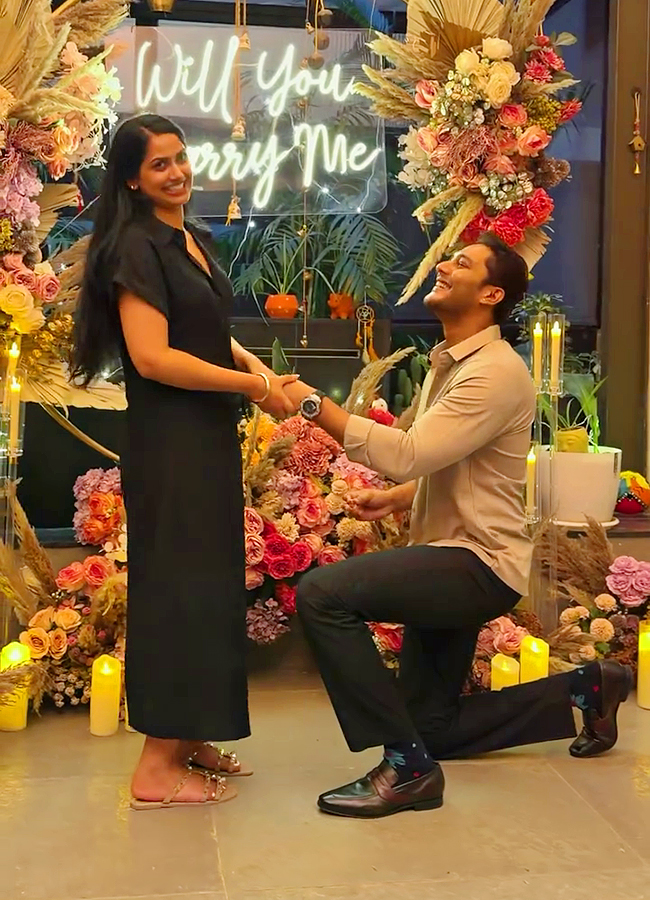 Tollywood_20Actor_20Prince_20Cecil_20Proposed_20to_20His_20Girlfriend_20viral_20photos__20_285_29.jpg 5