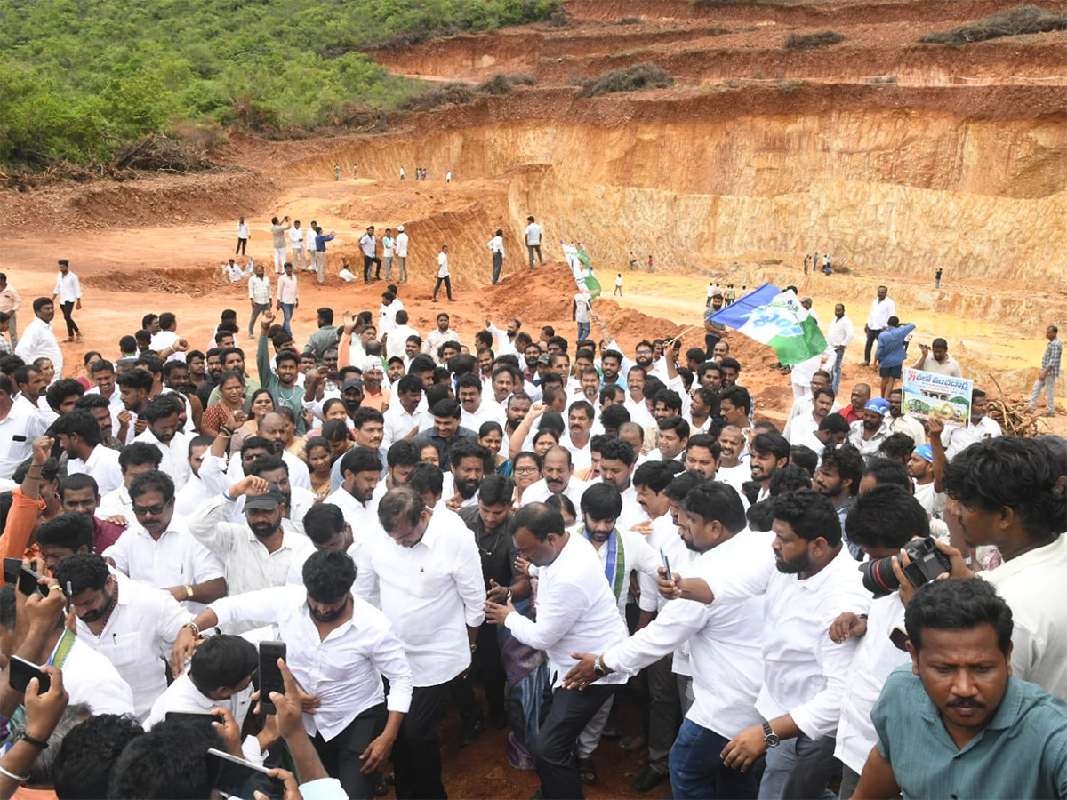 YSRCP_20Chalo_20Panchadarla_20Program_20Photo_20Gallery__20_2820_29.jpg 20