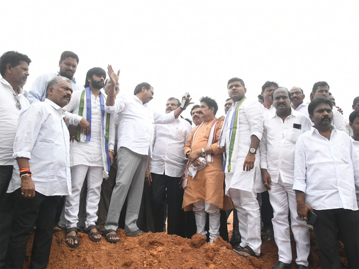 YSRCP_20Chalo_20Panchadarla_20Program_20Photo_20Gallery__20_284_29.jpg 4