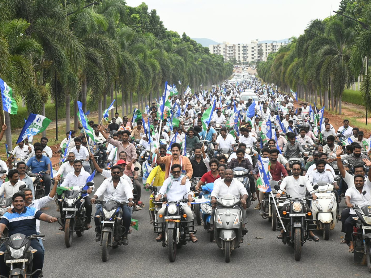 YSRCP_20Chalo_20Panchadarla_20Program_20Photo_20Gallery__20_288_29.jpg 8