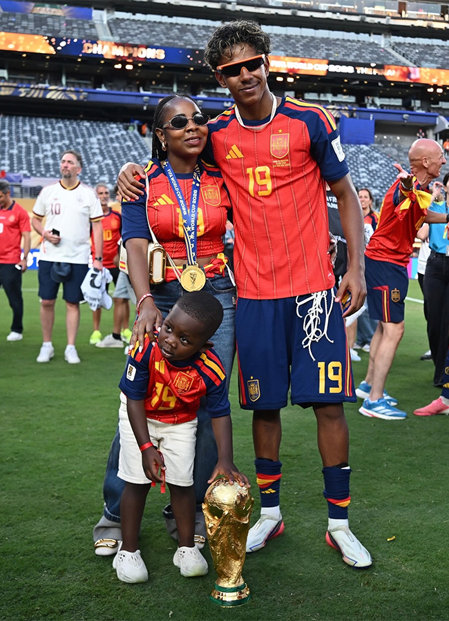 FIFA_20World_20Cup_202026_20Spain_20Lamine_20Yamal_20Viral_20Photos__20_284_29.jpg 4