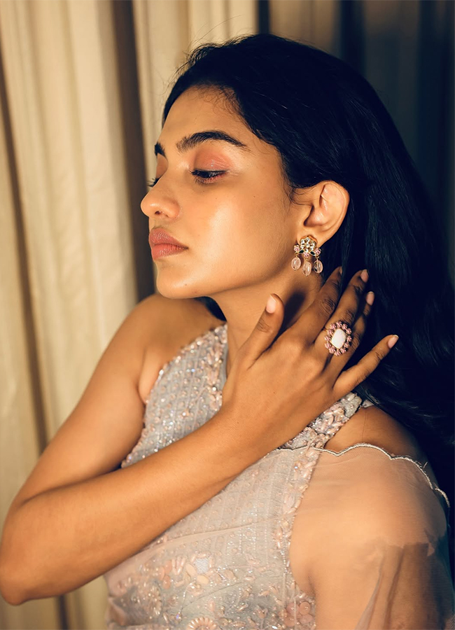 Actress_20Mamitha_20Baiju_20in_20Jana_20Nayagan_20Viral_20Photos__20_2810_29.jpg 10