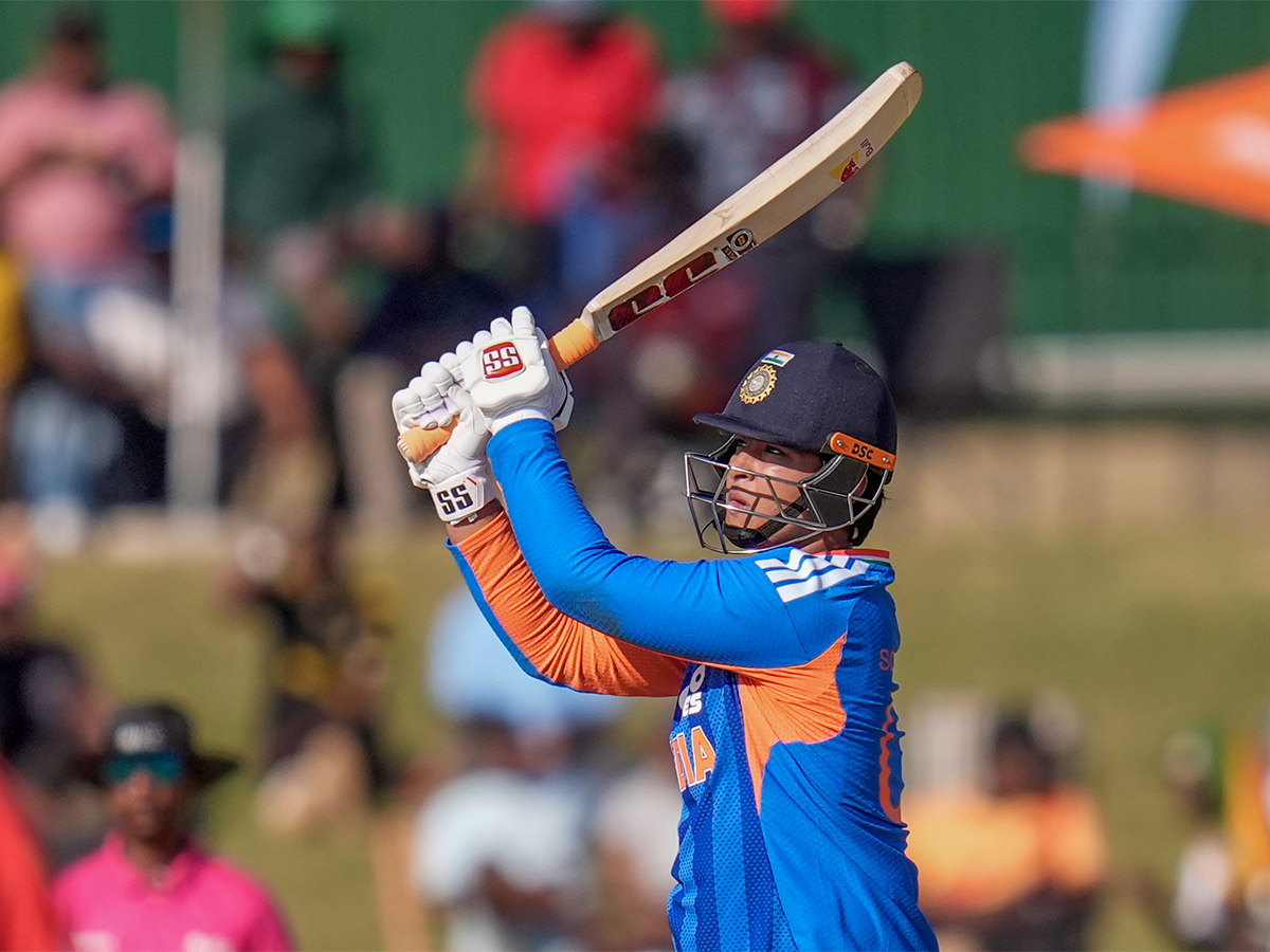 First_20T20_20Cricket_20Match_20Between_20Zimbabwe_20and_20India_20HD_20Photos__20_2812_29.jpg 12