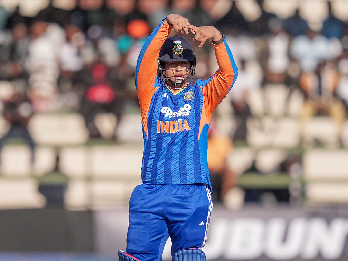 First_20T20_20Cricket_20Match_20Between_20Zimbabwe_20and_20India_20HD_20Photos__20_281_29.jpg 1