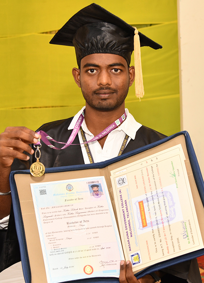 Nagarjuna_20Government_20College_20First_20Convocation_20At_20Nalgonda__20_2810_29_0.jpg 10
