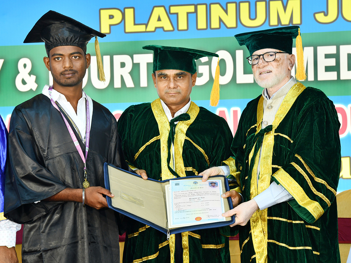 Nagarjuna_20Government_20College_20First_20Convocation_20At_20Nalgonda__20_2816_29_0.jpg 15