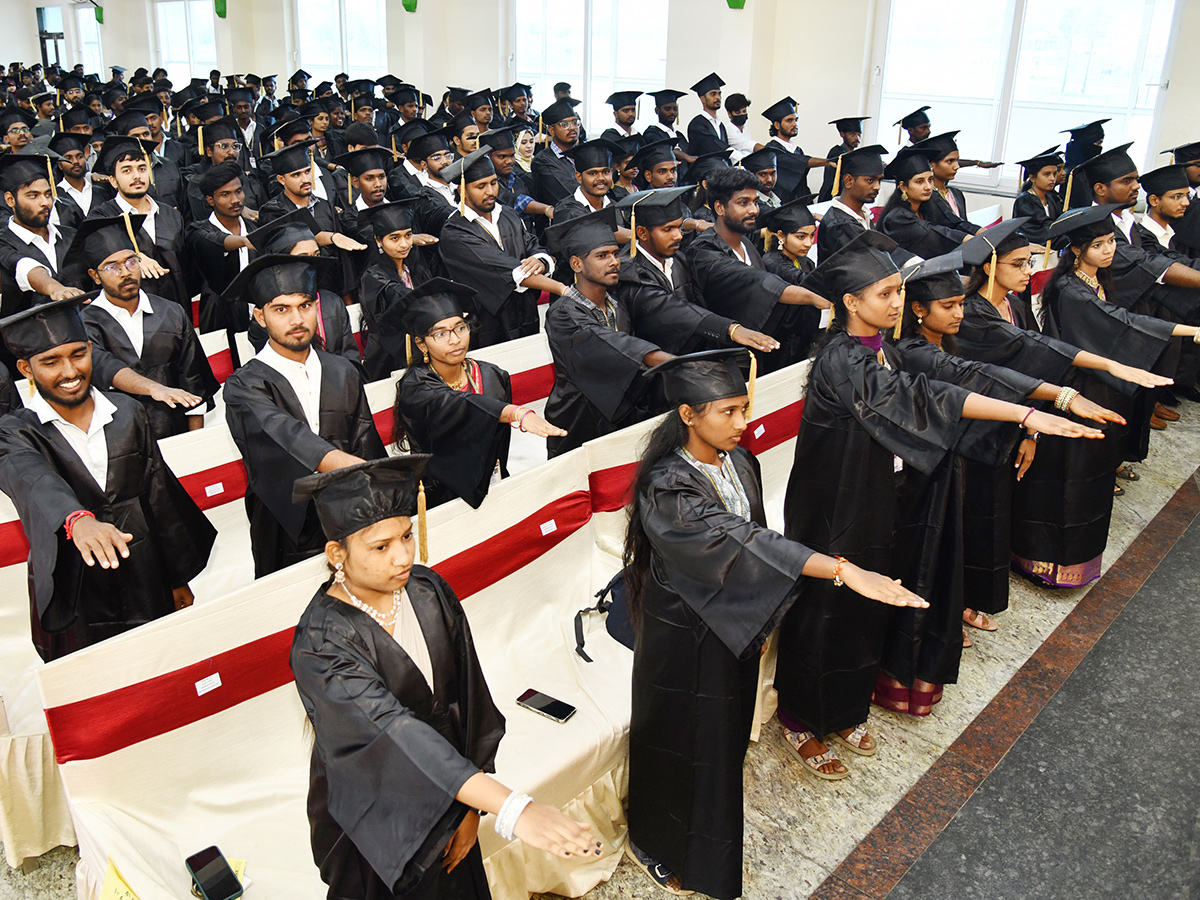 Nagarjuna_20Government_20College_20First_20Convocation_20At_20Nalgonda__20_2829_29.jpg 28