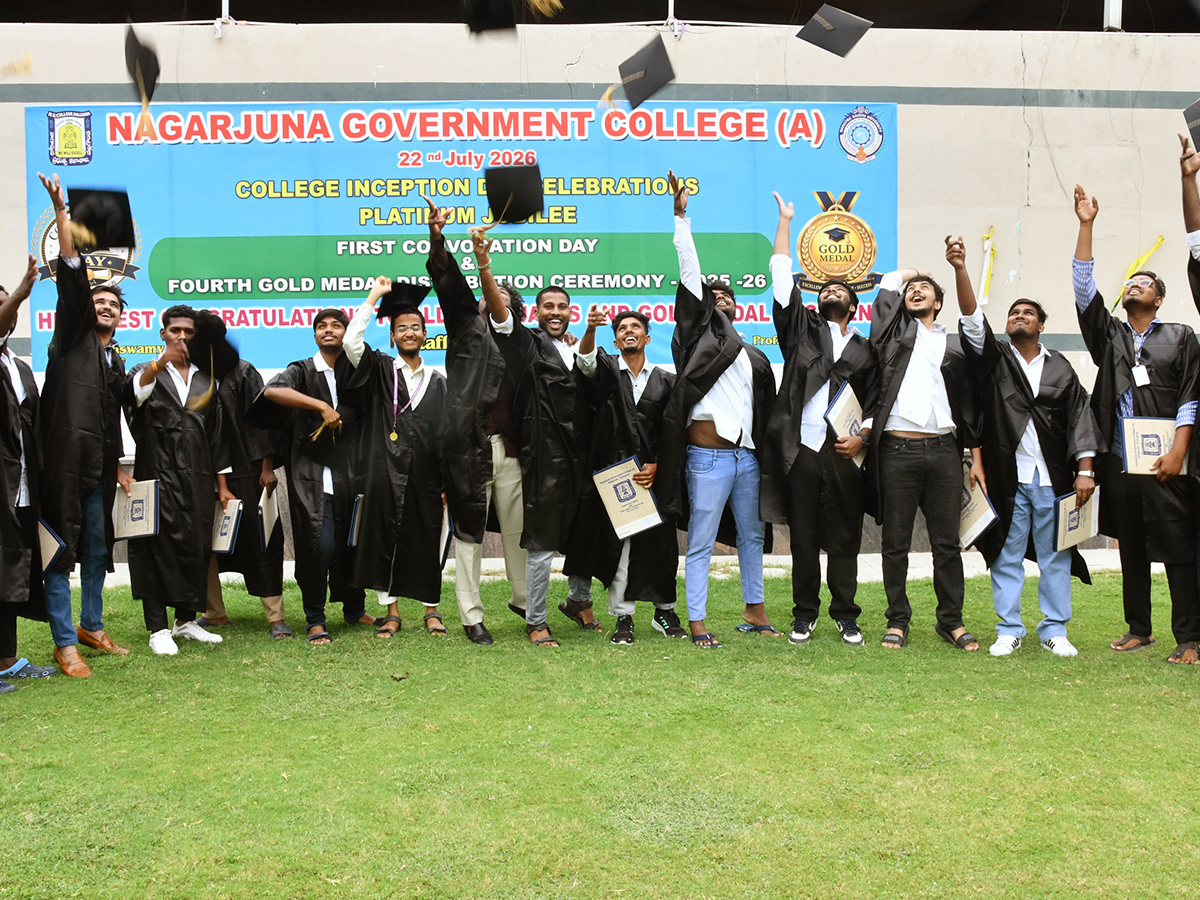Nagarjuna_20Government_20College_20First_20Convocation_20At_20Nalgonda__20_284_29_0.jpg 4