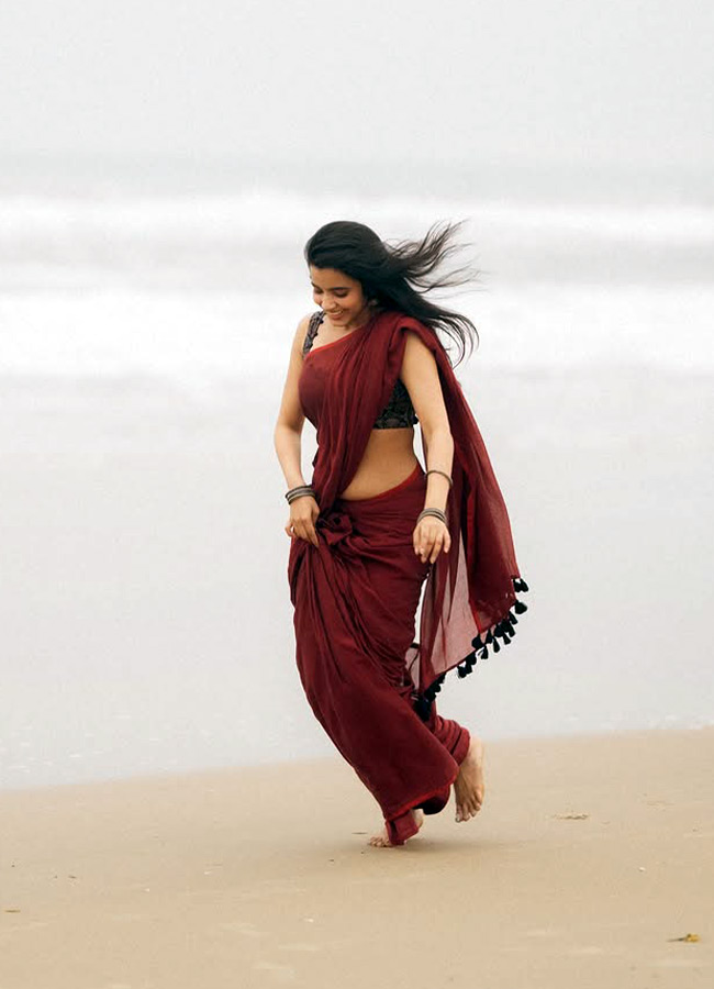 Shivani_20Nagaram_20_2814_29.jpg 14