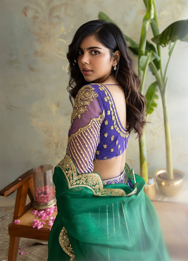 Actress_20Kalyani_20Priyadarshan_20Offer_20Ranveer_20Singh_20New_20Movie__20_2820_29.jpg 20